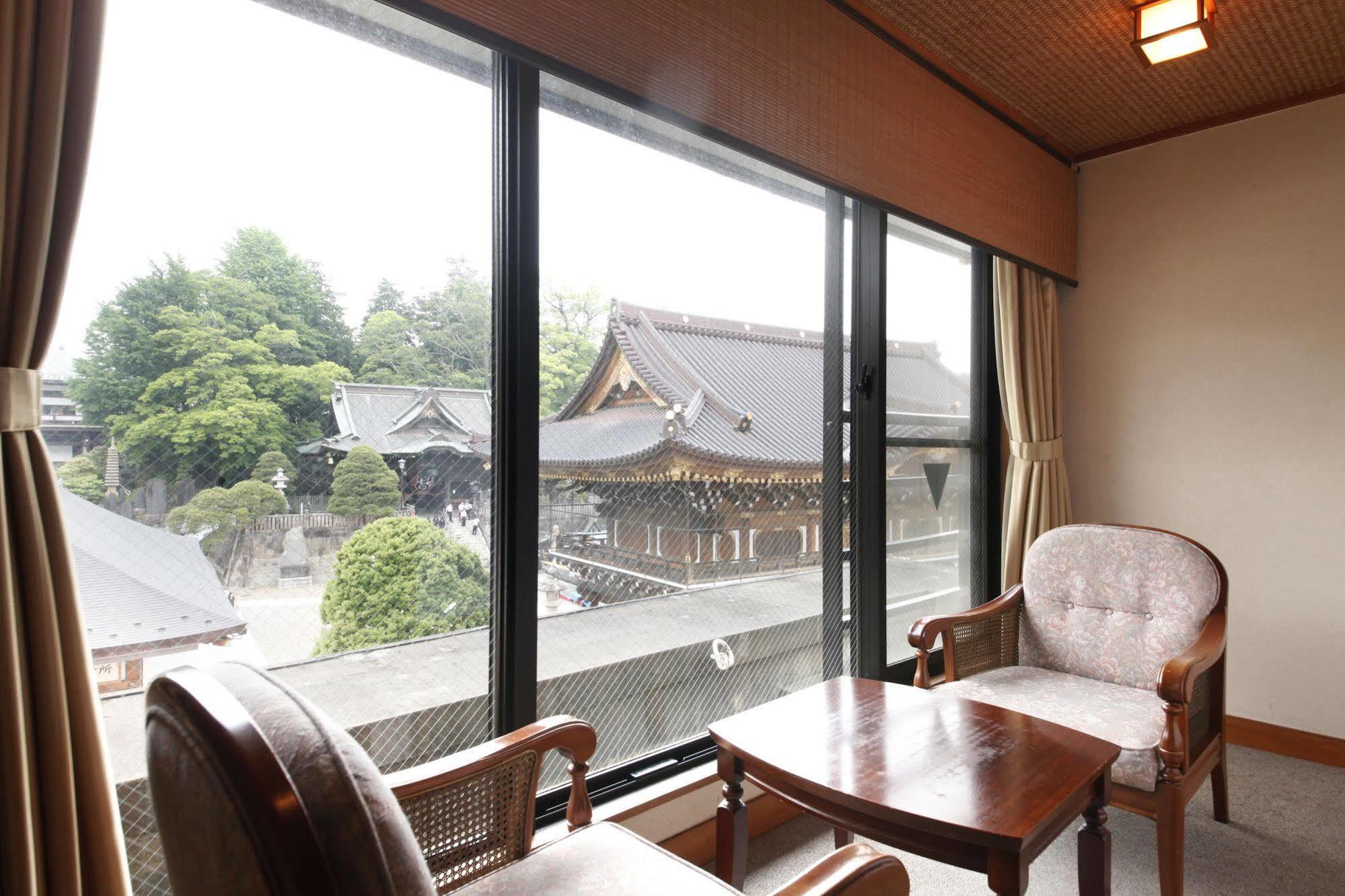 Wakamatsu Honten Hotel Narita Exterior foto